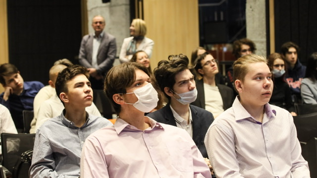 Молодёжная конференция по электротранспорту калибр